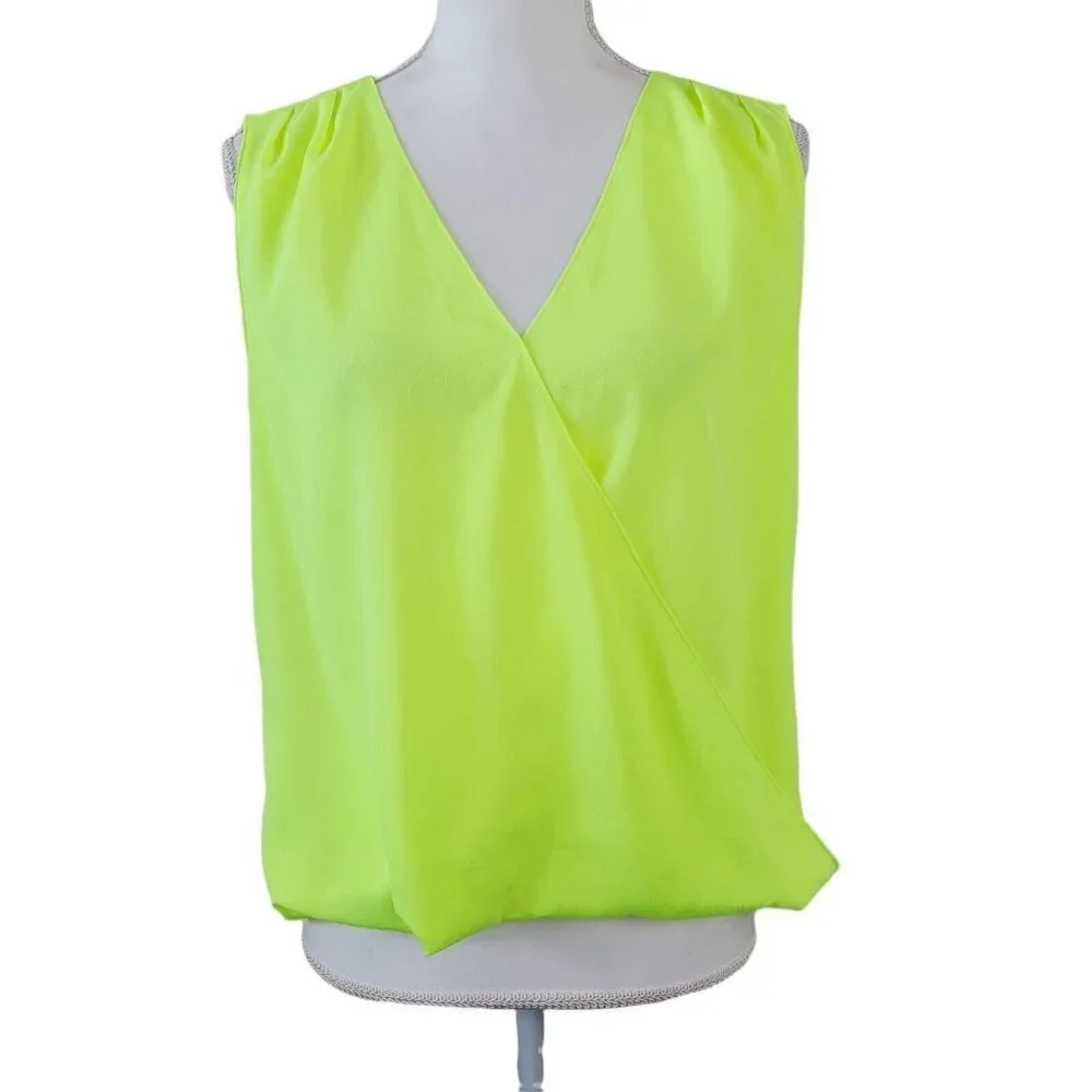Gianni Bini Sz Small Neon Yellow Sleeveless Blouse Faux Wrap Pleated Shoulders - Picture 1 of 6